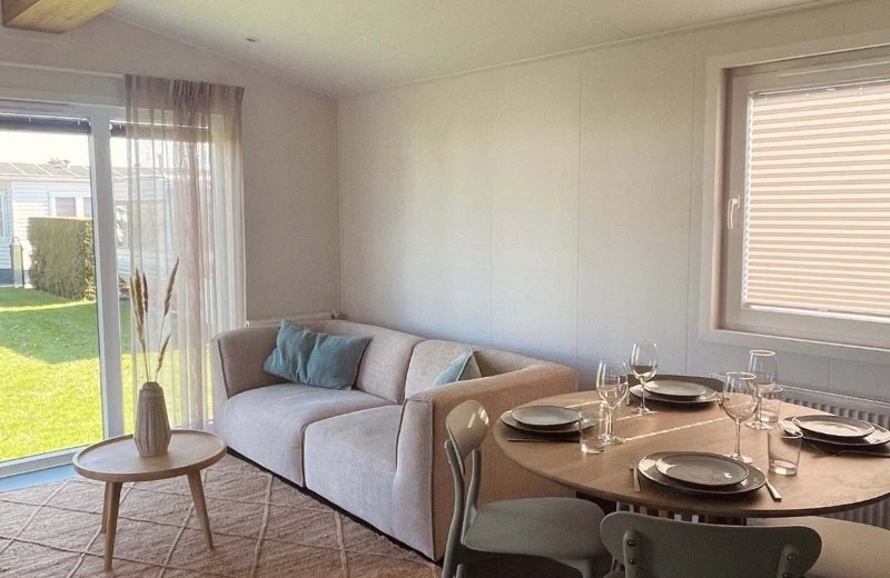 Modern 4-person chalet